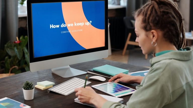 Analytics_GA4-scaled-2550x1434